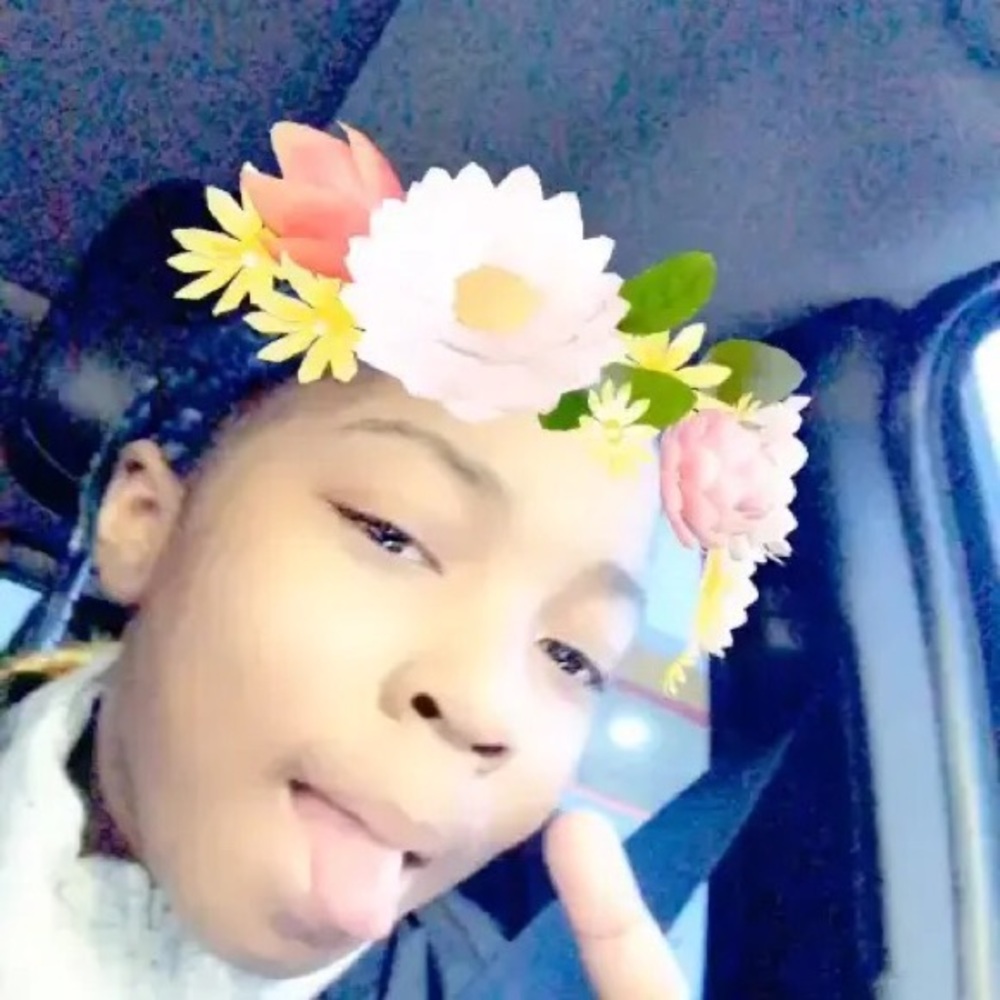 Meet your Posher, Iyarni